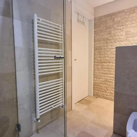 Le Saline Guest House Trieste